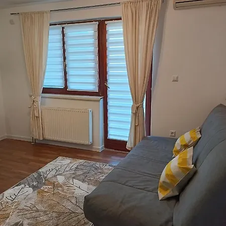 Stan Na Dan San Apartment *